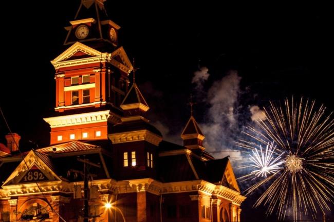Volunteer for the Fourth of July Spectacular 
